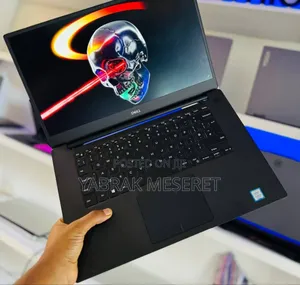 Photo - New Laptop Dell XPS 15 16GB Intel Core I5 SSD 512GB