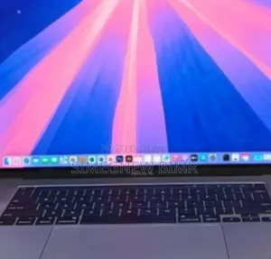 New Laptop Apple MacBook Pro 2019 16GB Intel Core I7 SSD 512GB
