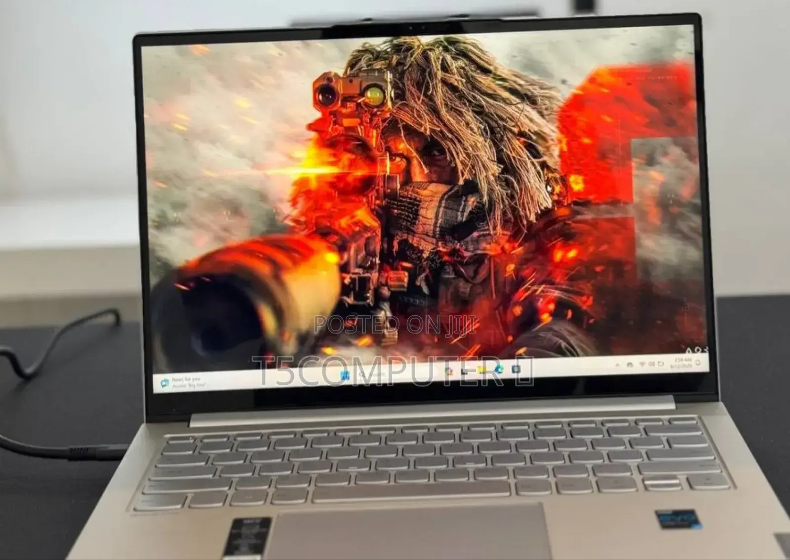 New Laptop Lenovo Yoga 7i 16GB Intel Core I7 SSD 512GB