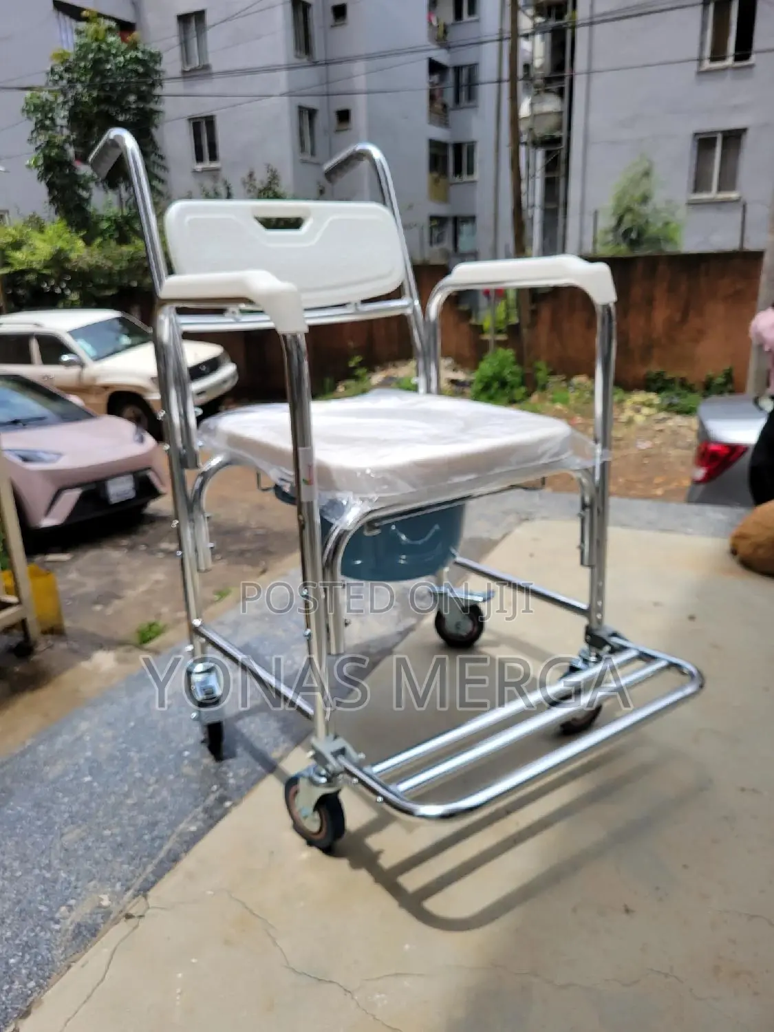 Multi-Use Chair奶嵊commode Chairوة訂韭toilet Chair\\Commode