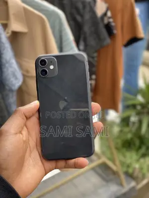 Apple iPhone 11 64 GB Black