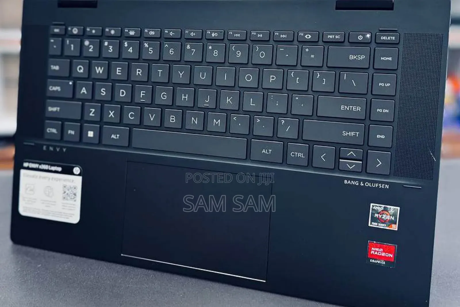 New Laptop HP Envy X360 8GB Intel Core I5 SSD 512GB