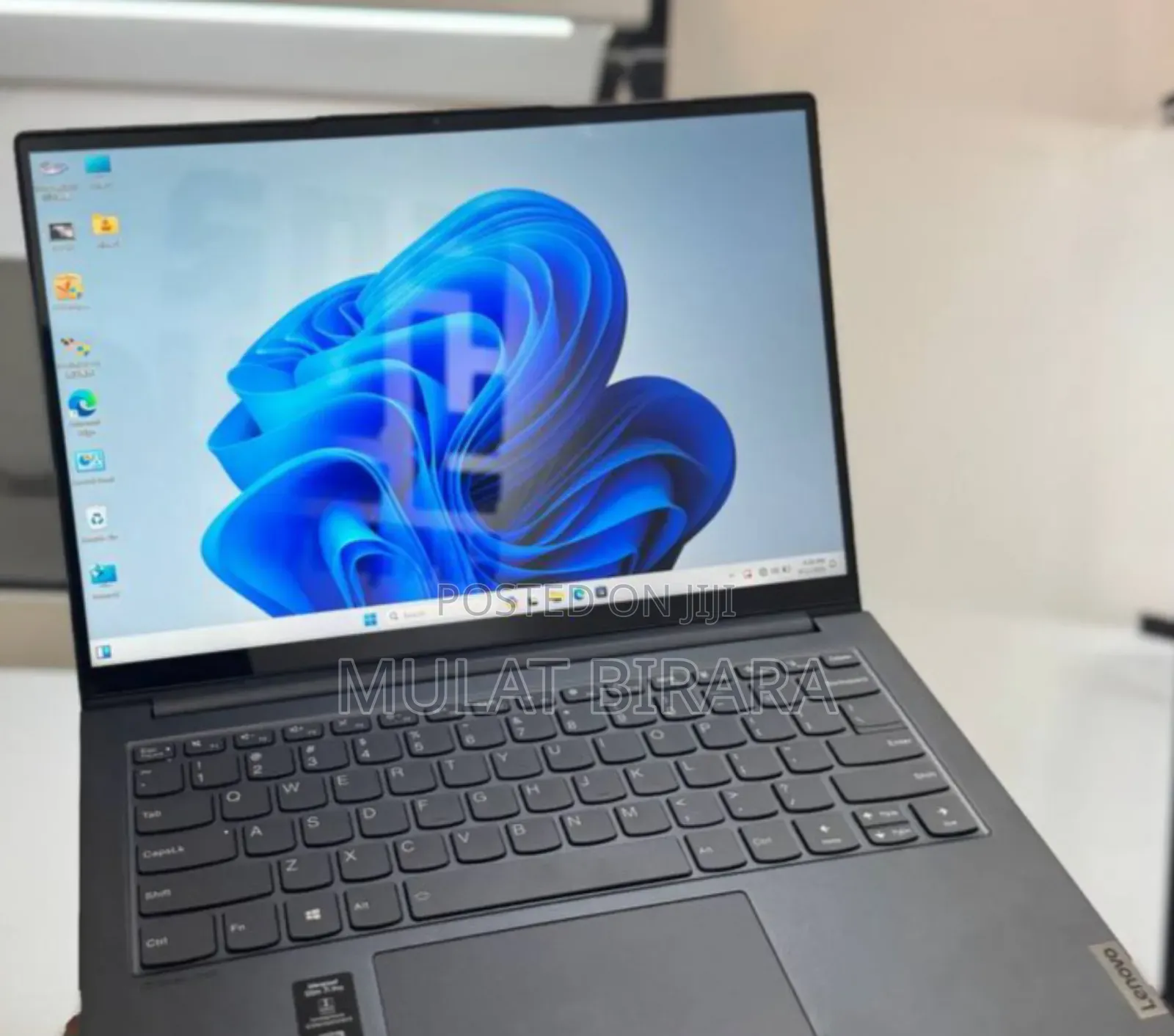 New Laptop Lenovo Yoga 7i 16GB Intel Core I7 SSD 512GB