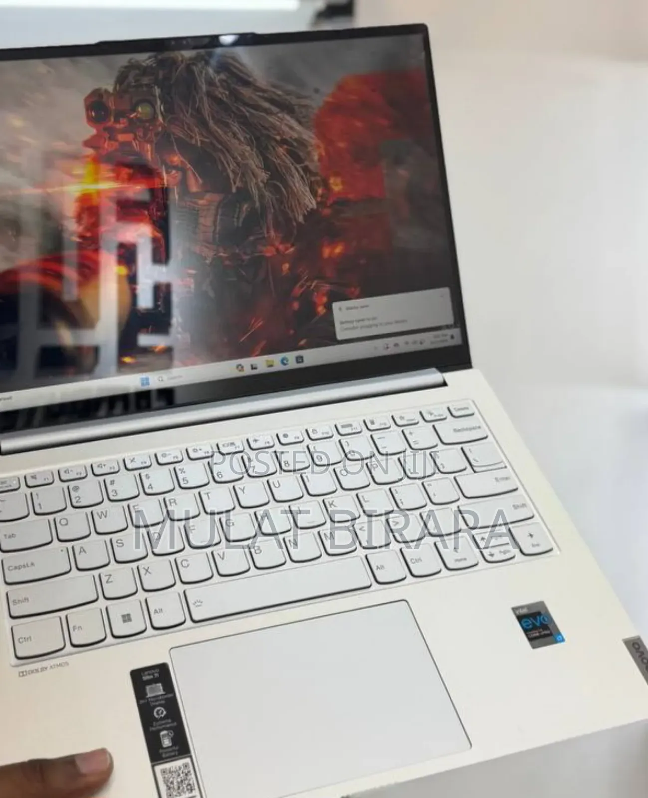 New Laptop Lenovo Yoga 7i 16GB Intel Core I7 SSD 512GB