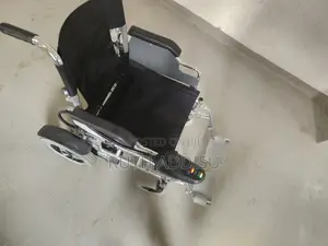 Electrical Wheelchair重要medical Wheelchair吞併electrical Wheelchair New