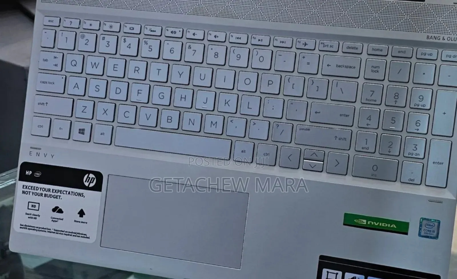 New Laptop HP Envy X360 8GB Intel Core I5 SSD 1T