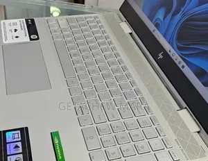 New Laptop HP Envy X360 8GB Intel Core I5 SSD 1T