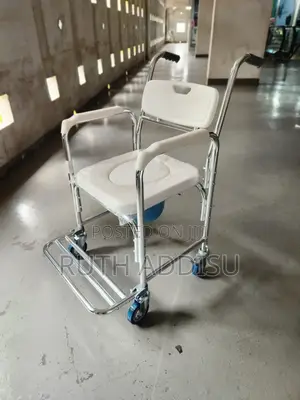 Photo - Wheelchair Commode Wheelchair衹我wheelchair Commode㫵台commod3 Wheelchair