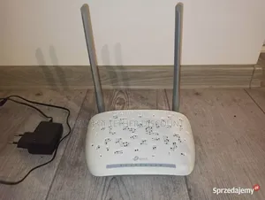 Tp Link Wifi Extender and Adsl Internet Modem Router