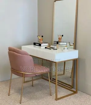 Photo - Dressing Table