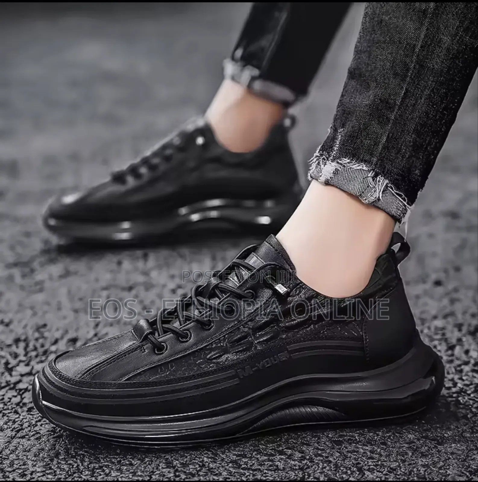 Casual Crocodile Pattern Men Sneakers [Preorder]