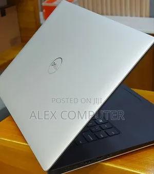 New Laptop Dell XPS 15 16GB Intel Core I5 SSD 512GB