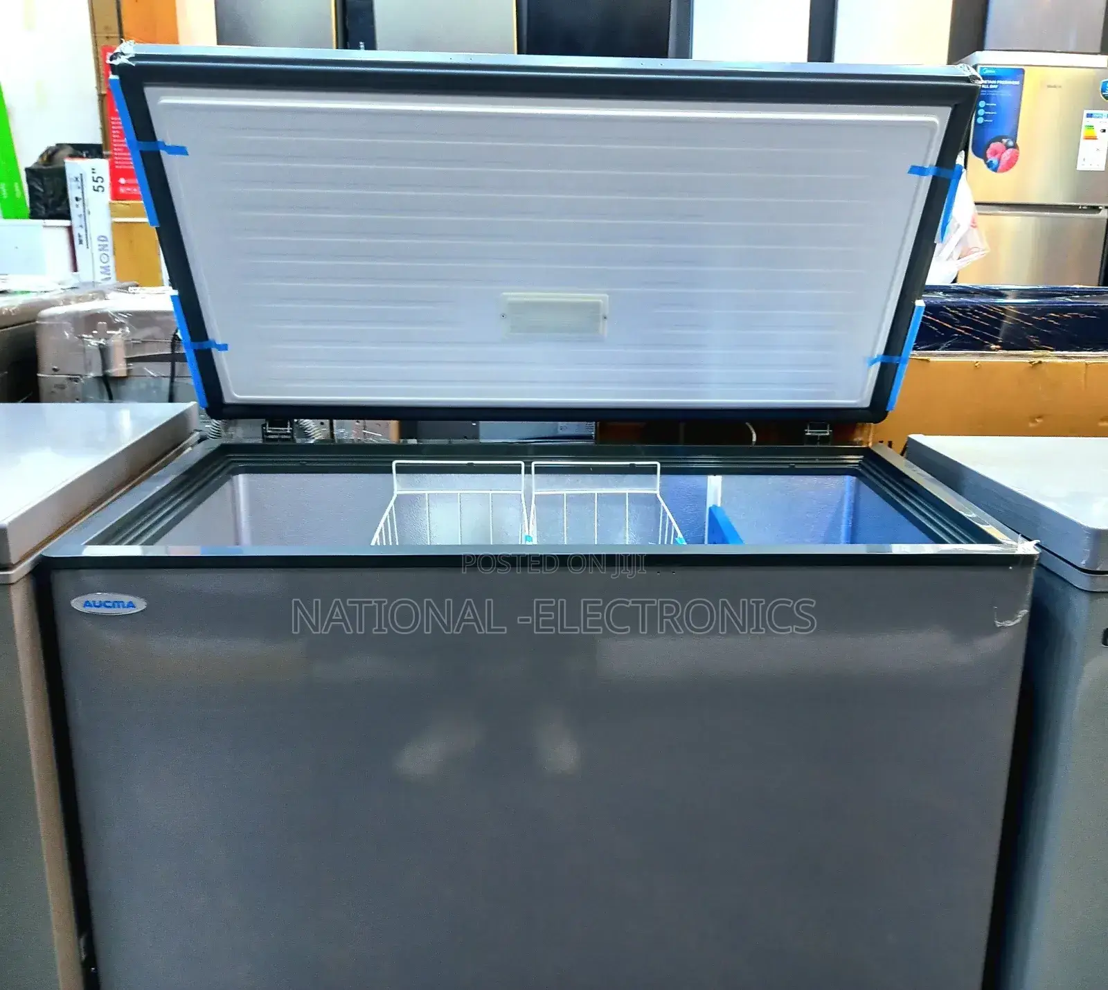 Aucma Chest Freezer 521 Deep Fan System