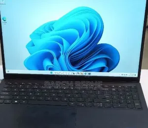 New Laptop Dell Vostro 3550 8GB Intel Core I5 SSD 1T