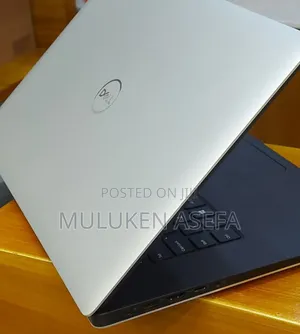 Photo - New Laptop Dell G GB Intel Core I5 SSD 512GB