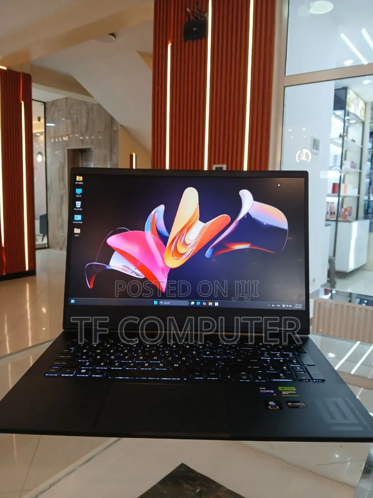 New Laptop HP Omen 16 16GB Intel Core I9 SSD 1T