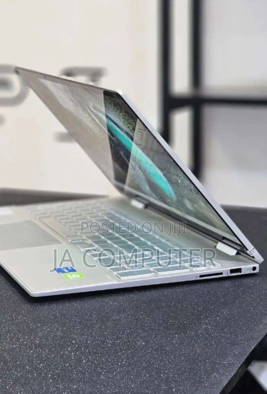 New Laptop HP Envy X360 16GB Intel Core I5 SSD 512GB