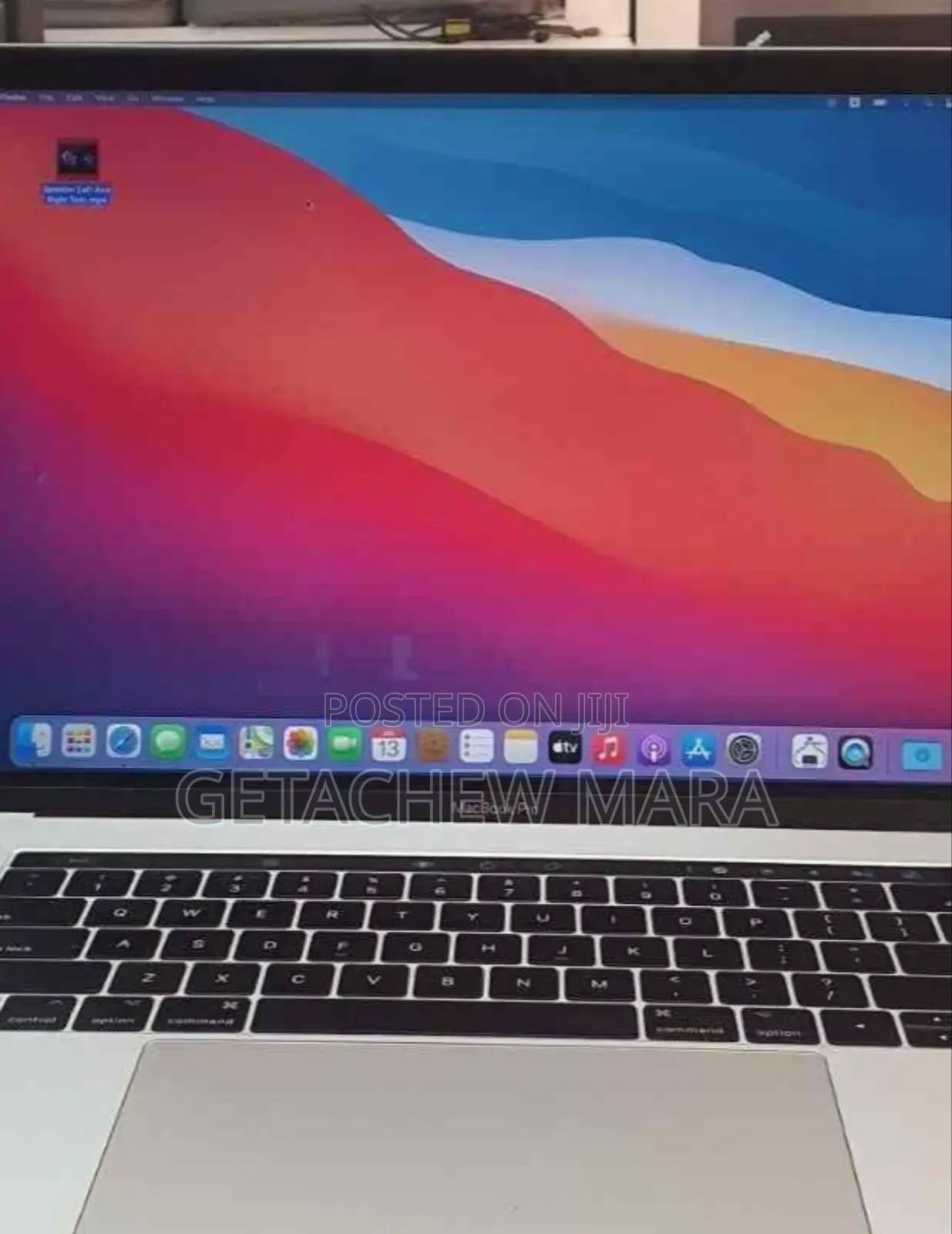 New Laptop Apple MacBook Pro 2017 16GB Intel Core I7 SSD 256GB