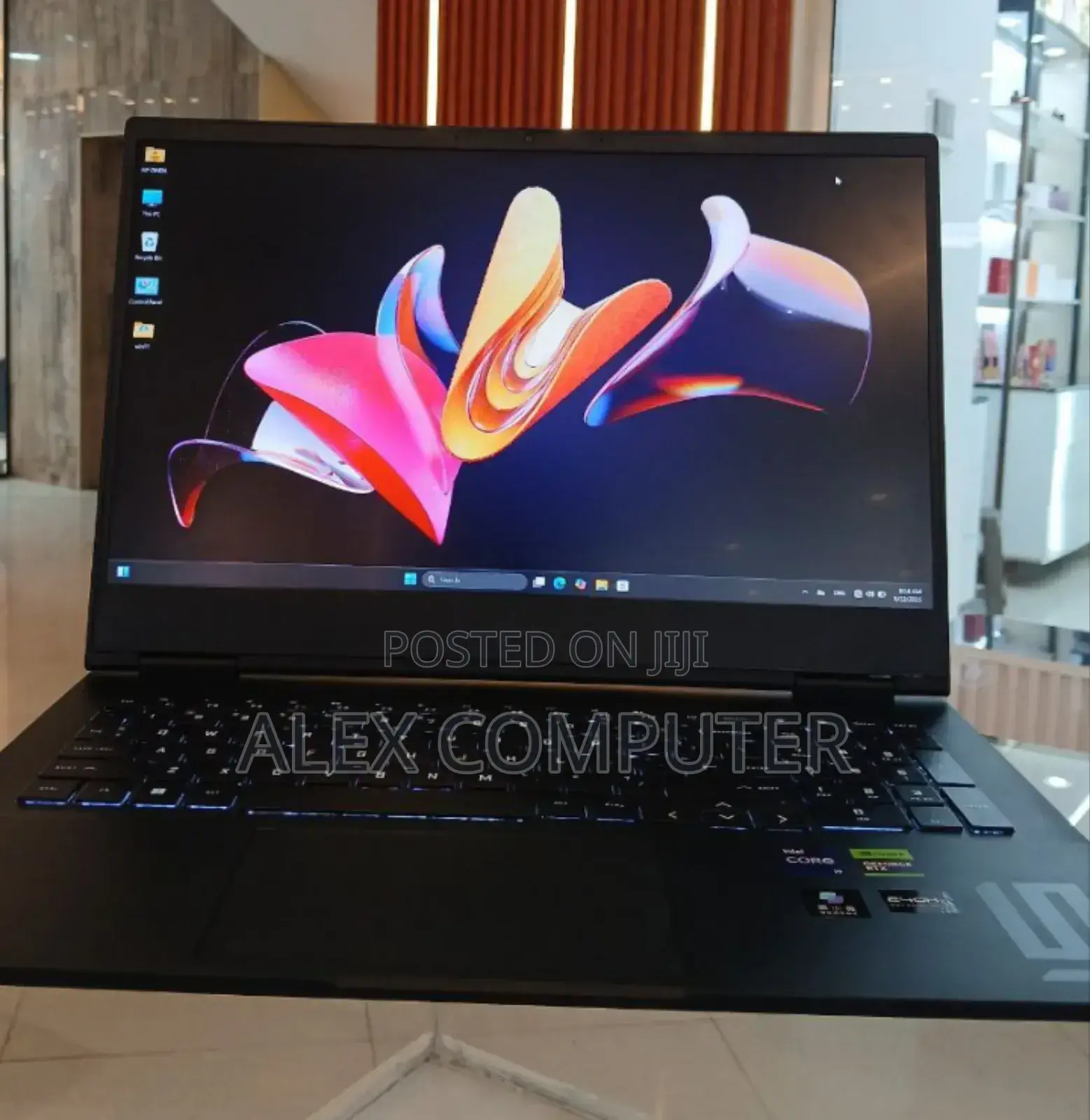 New Laptop HP Omen 16 16GB Intel Core I9 SSD 1T