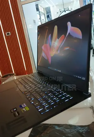 New Laptop HP Omen 16 16GB Intel Core I9 SSD 1T