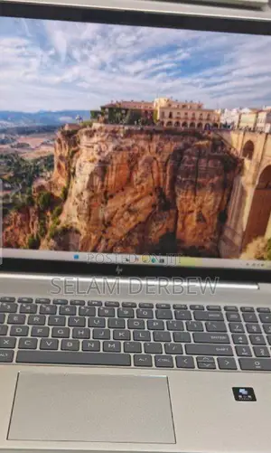 New Laptop HP Pavilion 15 16GB Intel Core I7 SSD 1T