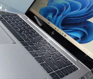 Photo - New Laptop HP EliteBook 840 16GB Intel Core I7 SSD 512GB