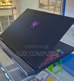 New Laptop Acer Predator Helios 300 16GB Intel Core I9 SSD 1T