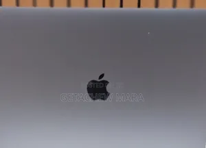 New Laptop Apple MacBook Pro M1 8GB Intel Core I7 SSD 256GB