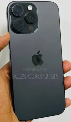 New Apple iPhone 16 Pro Max 1 TB Gray