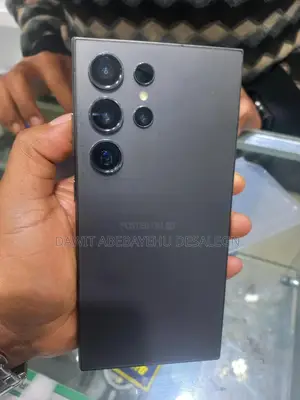 Photo - New Samsung Galaxy S24 Ultra 256 GB Black