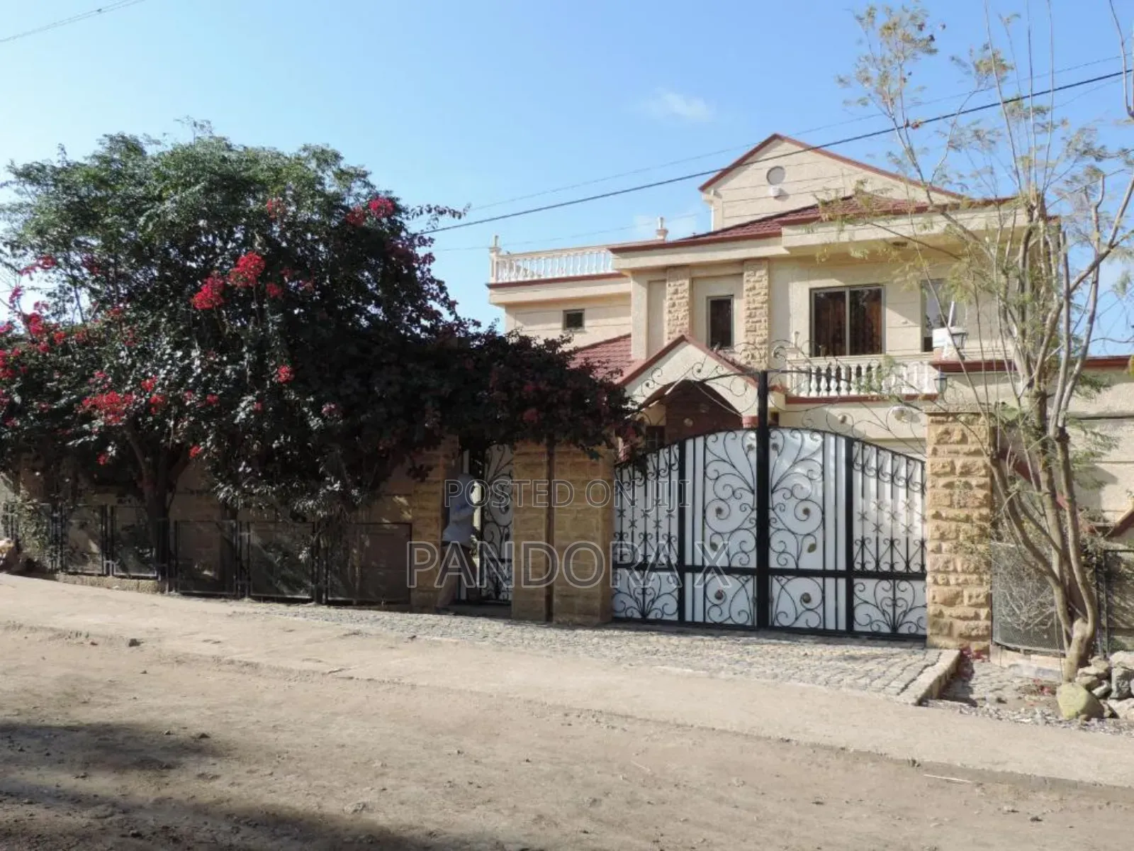 Furnished 10bdrm House in ፓንዶራ ድለላ, Mekelle for sale