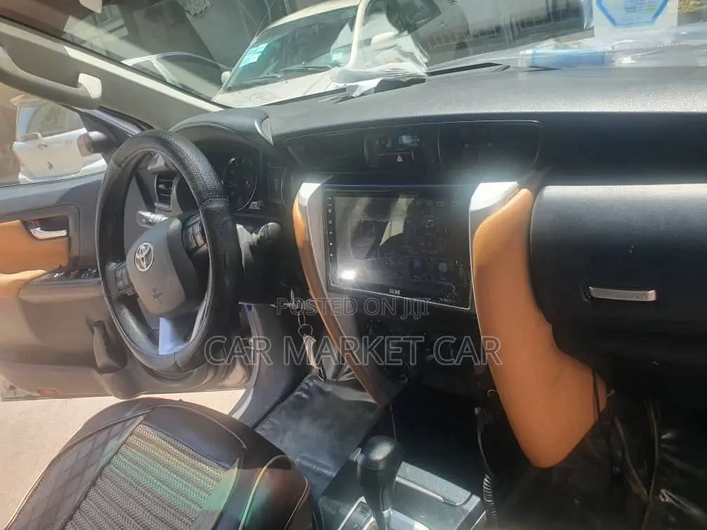 Toyota Fortuner 4.0 AWD 2020 Silver