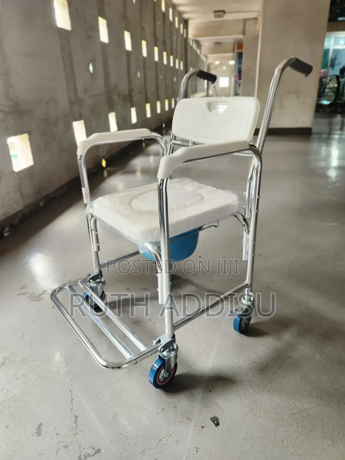 Commode Wheelchair管理toilet Wheelchair雞肉brand New Commode Wheelchair
