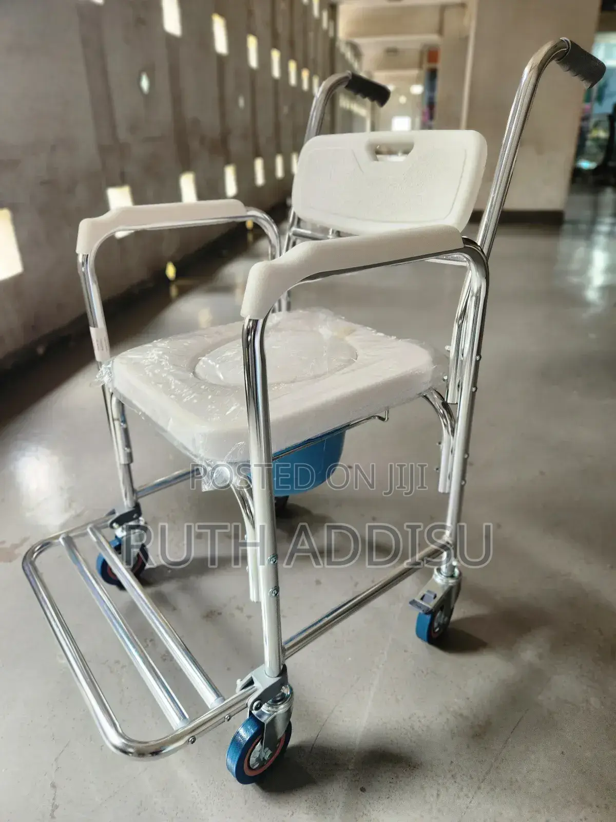 Wheelchair Commode襖我commode Wheelchair懲罰wheelchair Commode Medical