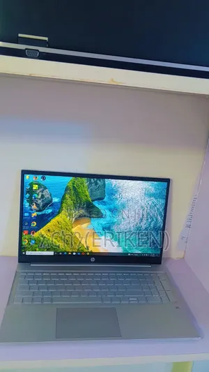 New Laptop HP Pavilion 15 8GB Intel Core I5 SSD 512GB