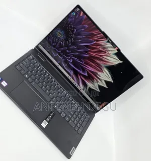New Laptop Lenovo 16GB Intel Core Ultra 7 SSD 512GB