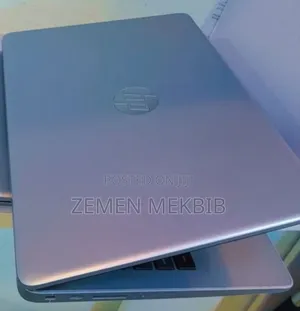 New Laptop HP Stream Notebook 8GB Intel Core I7 SSD 256GB