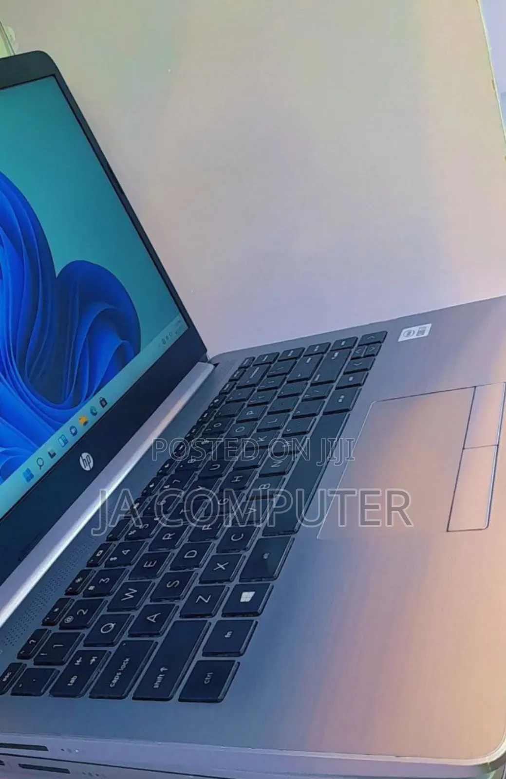 New Laptop HP Stream Notebook 8GB Intel Core I7 SSD 256GB