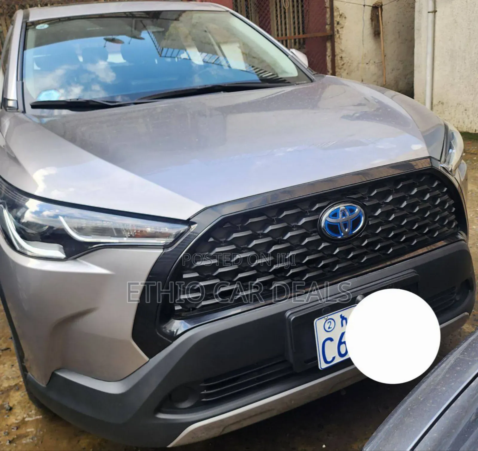 Toyota Corolla Cross Hybrid 2024 Silver