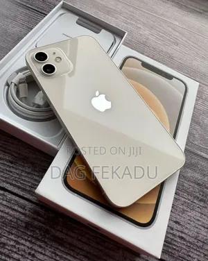 Photo - Apple iPhone 12 128 GB White