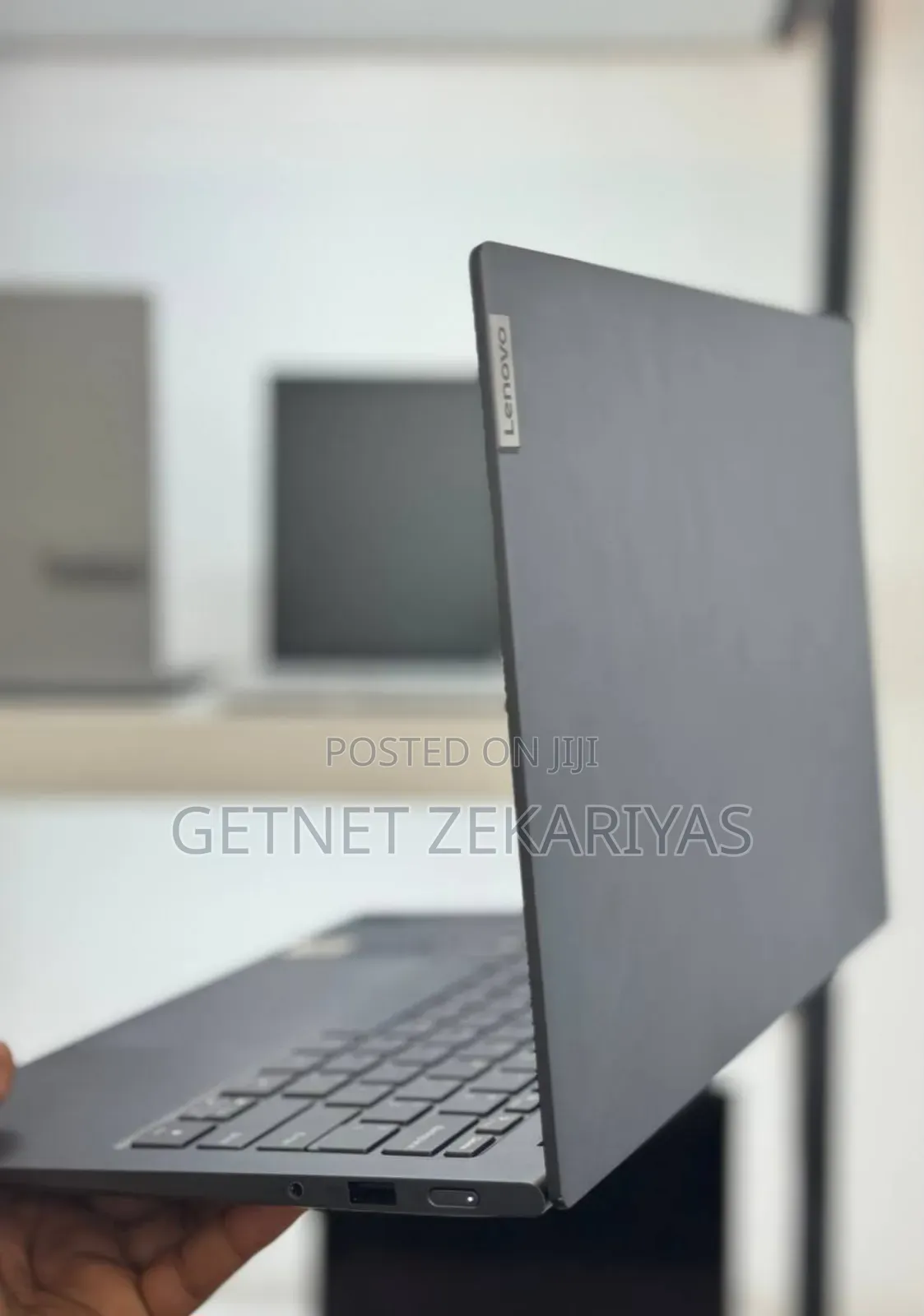 New Laptop Lenovo Yoga 7i 16GB Intel Core I7 SSD 512GB