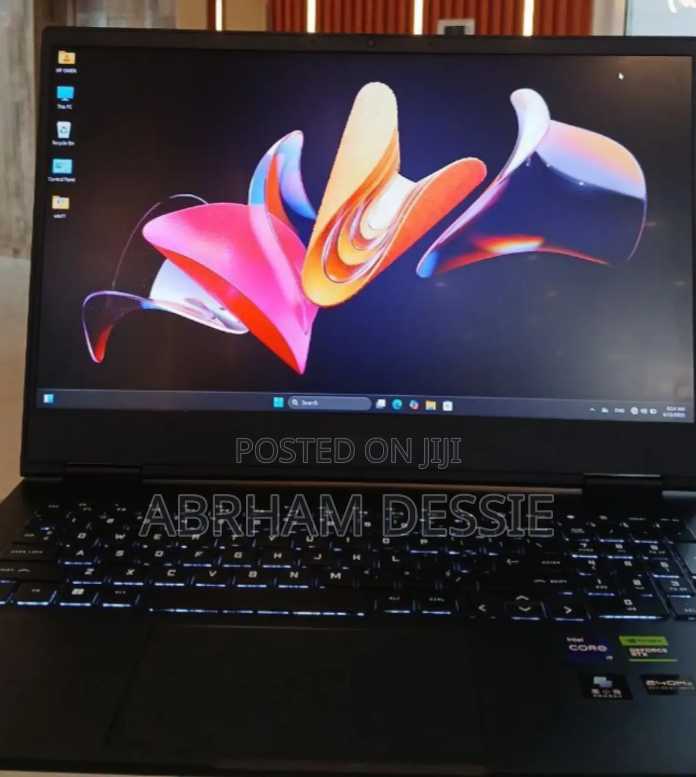 New Laptop HP Omen 16 16GB Intel Core I9 SSD 1T