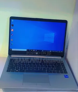 New Laptop HP Stream Notebook 8GB Intel Core I7 SSD 256GB