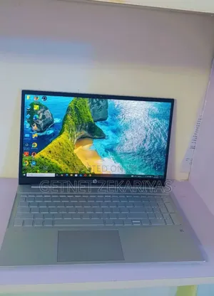 New Laptop HP Pavilion 15 8GB Intel Core I5 SSD 512GB