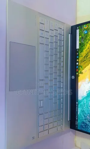 New Laptop HP Pavilion 15 8GB Intel Core I5 SSD 512GB