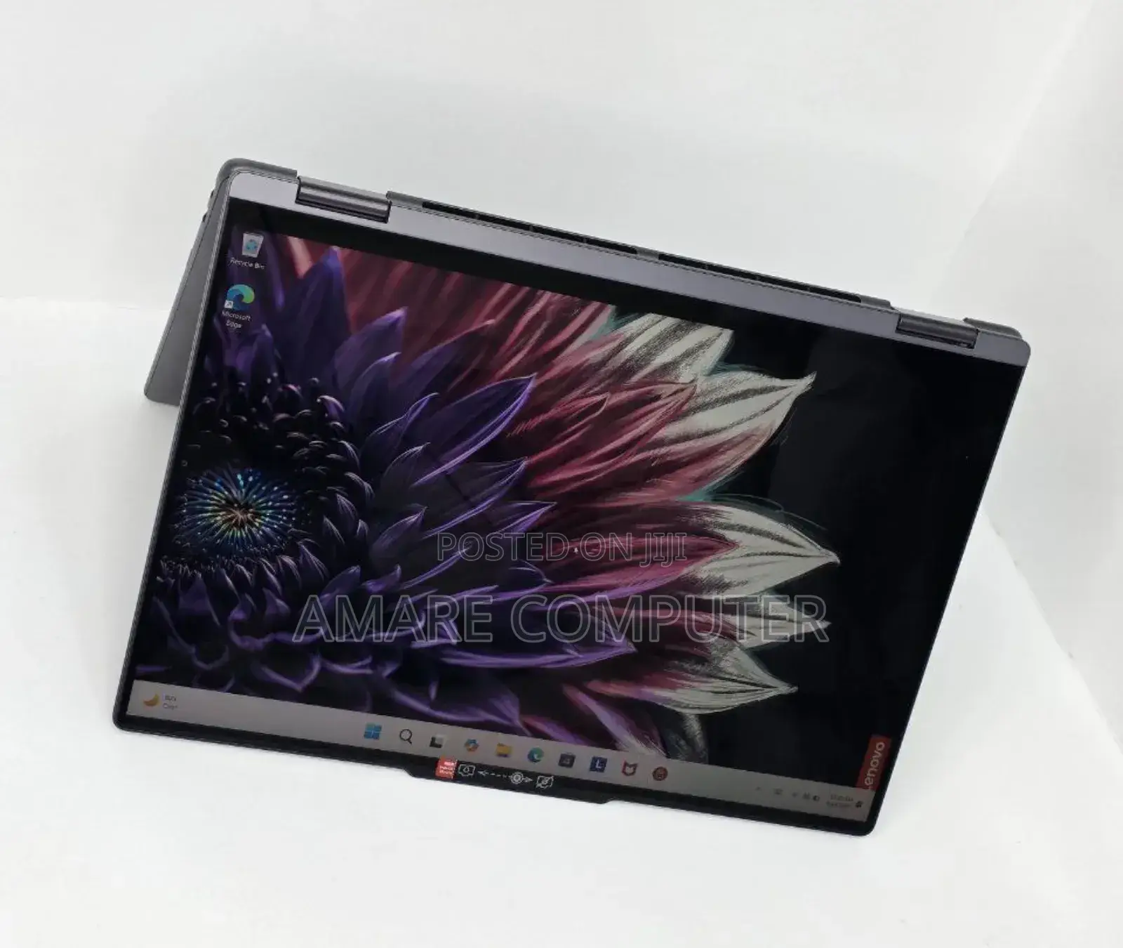 New Laptop Lenovo Yoga 7i 16GB Intel Core Ultra 7 SSD 512GB