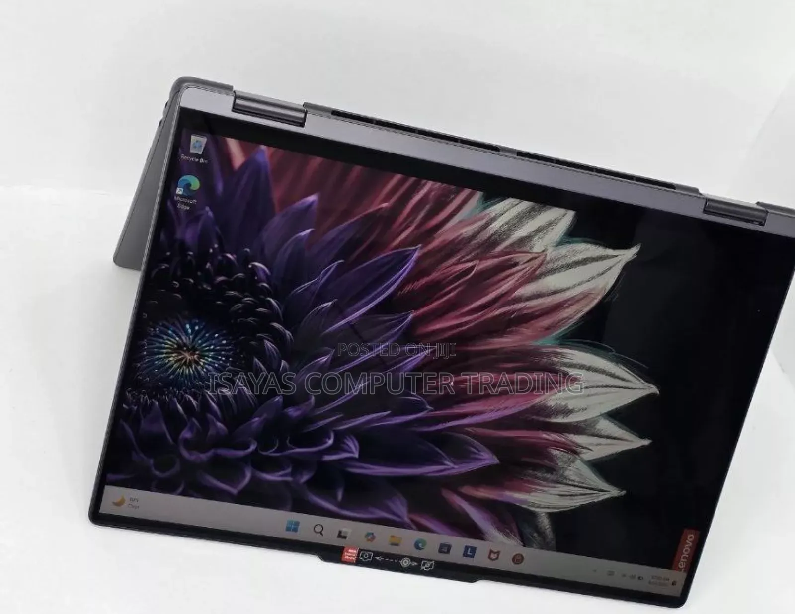 New Laptop Lenovo Yoga 7i 16GB Intel Core Ultra 7 SSD 512GB