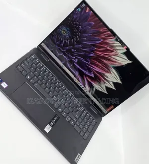 New Laptop Lenovo Yoga 7i 16GB Intel Core Ultra 7 SSD 512GB