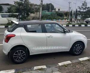 Suzuki Swift 2022 White