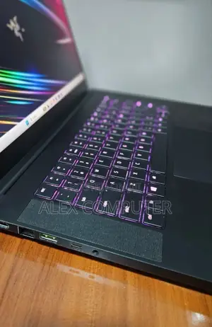 New Laptop Razer Blade 16GB Intel Core I7 SSD 512GB